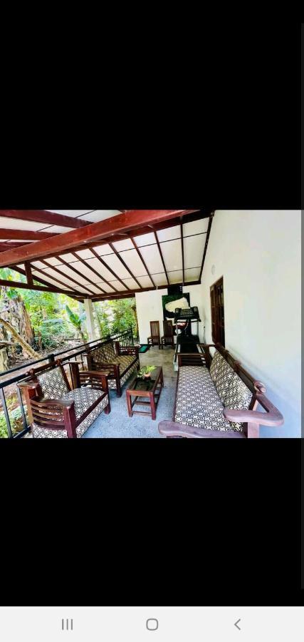 Orange Villa Hikkaduwa Exterior photo